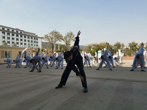 昆明市强制隔离戒毒所对新收治戒毒人员开展体质测试
