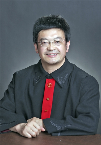 生命，为法徽澎湃
——追忆最高人民法院刑事审判第三庭原审判长王锋永 - 中华人民共和国最高人民法院
