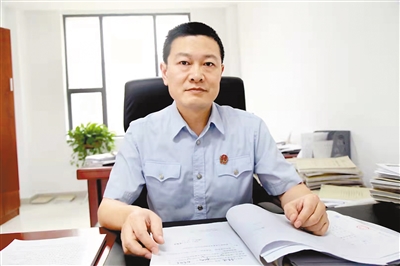 一辈子守护公平正义


	——追记湖北省荆州市沙市区人民法院刑事审判庭原庭长杨军
 - 中华人民共和国最高人民法院