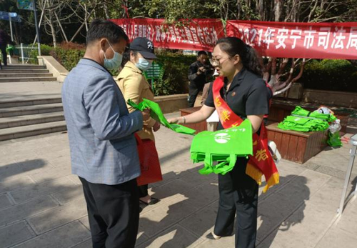 公证普法，助力提升人民群众“三感”